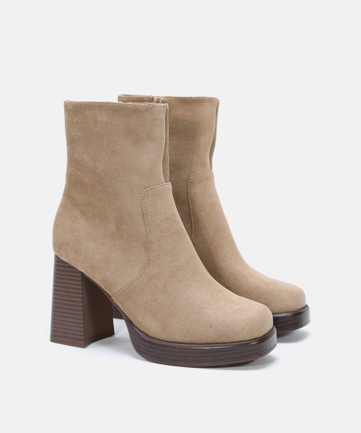 Botins salto bico quadrado image number null